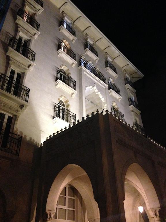 Assaha Ghobeiry Hotel ベイルート エクステリア 写真