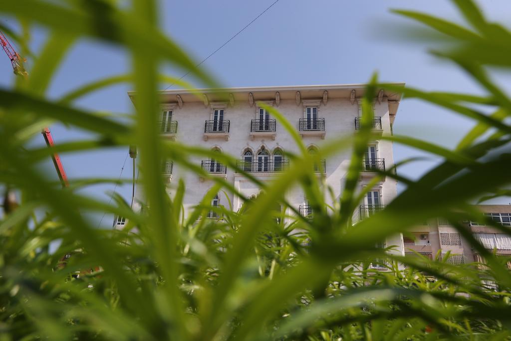 Assaha Ghobeiry Hotel ベイルート エクステリア 写真