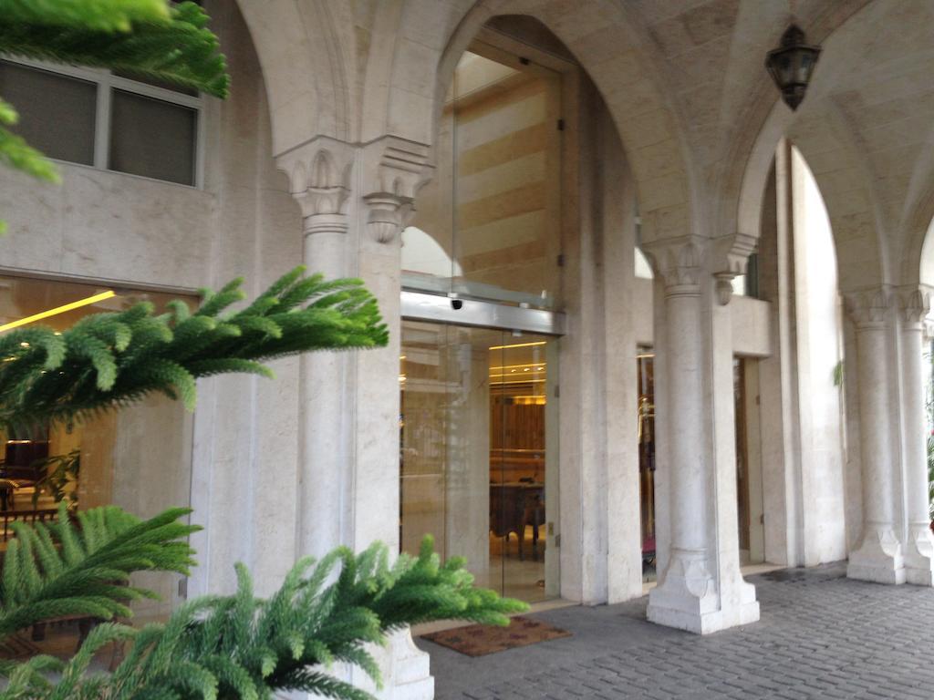 Assaha Ghobeiry Hotel ベイルート エクステリア 写真