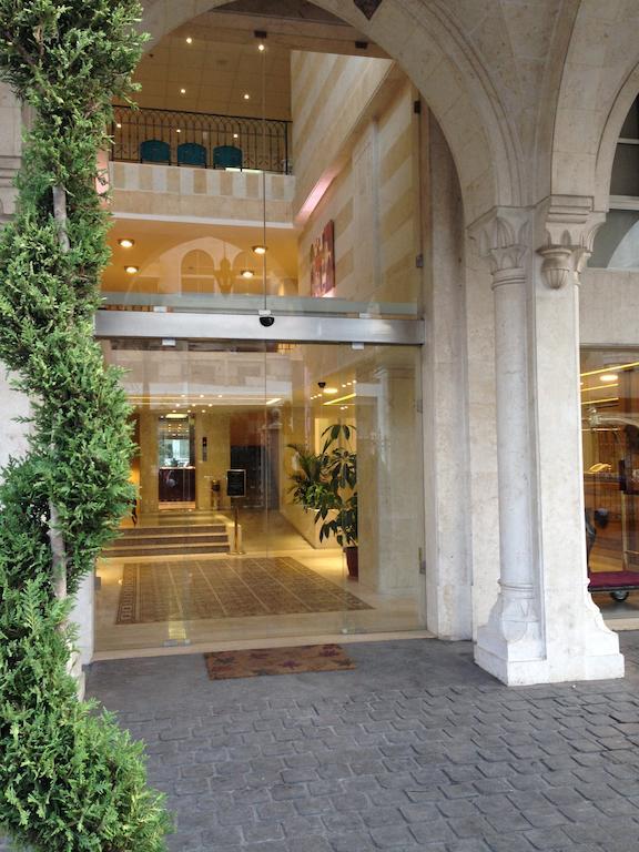 Assaha Ghobeiry Hotel ベイルート エクステリア 写真