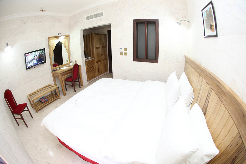 Assaha Ghobeiry Hotel ベイルート エクステリア 写真